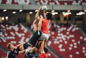 激烈交锋：双方拼尽全力，留下一场经典战役！，激烈冲突